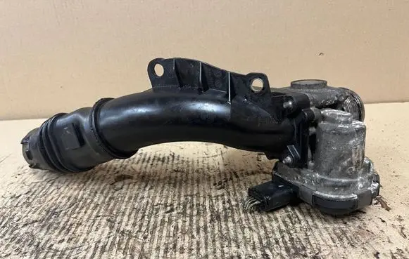 Volvo V40 Throttle valve 9673534480 28275019