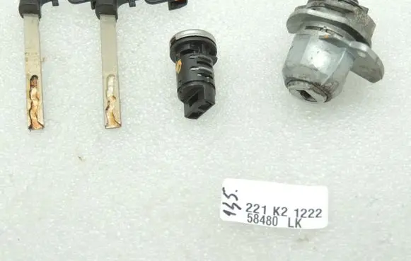 BMW 5 F10 F11 Front door lock (next to the handle) 51169202265 9202265