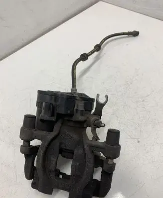 BMW 2 F46 Rear brake caliper 6885538
