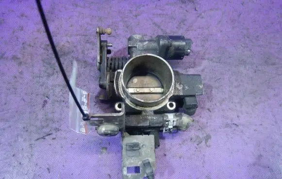 Opel Astra G Throttle body valve 