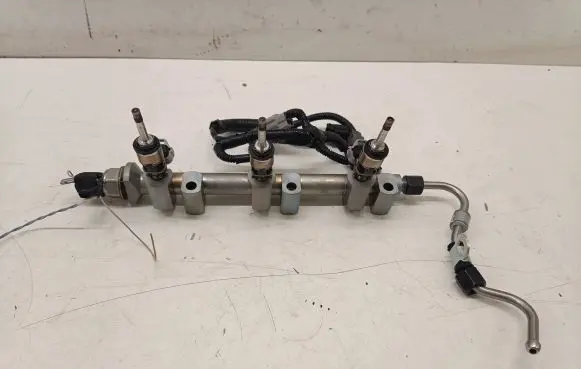 Nissan Qashqai J12 Fuel injector 23138493027