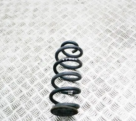 Volvo XC40 Rear coil spring 31658699