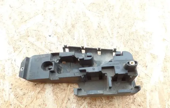 Opel Vectra C Other engine bay part 24437468