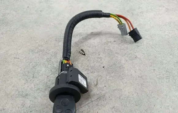 Opel Vivaro Ignition lock 