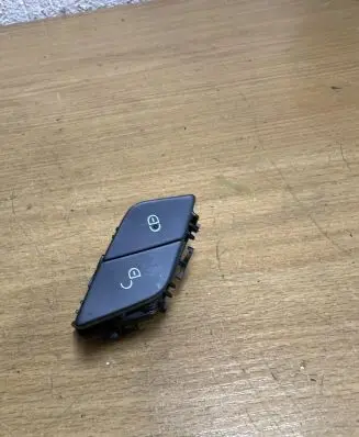 Mercedes-Benz C W204 Central locking switch button 0318T100 F2129
