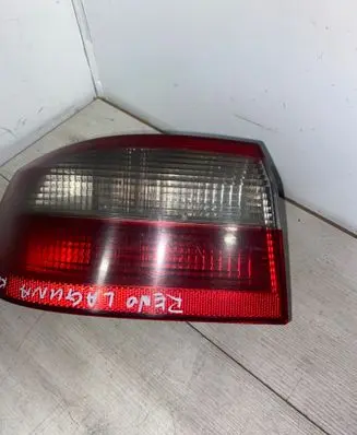 Renault Laguna I Rear/tail lights 8200002473