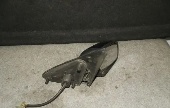Ford Mondeo Mk III Manual wing mirror 