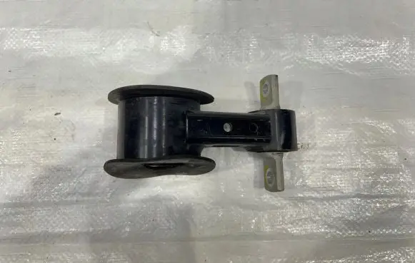 Suzuki SX4 S-Cross Gearbox mount