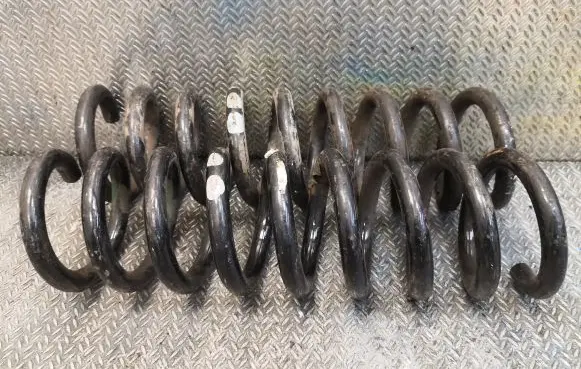 Mercedes-Benz C W203 Set of springs and shock absorbers (Front and rear) 
