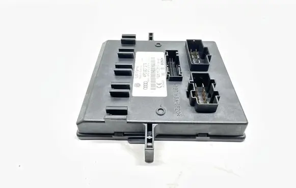 Audi A6 Allroad C6 Comfort/convenience module 4F0907279 F005V00619 4F0910279K