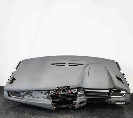 BMW 2 F46 Dashboard 9290793