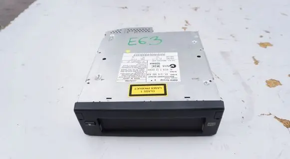 BMW 6 E63 E64 CD/DVD changer 6956939