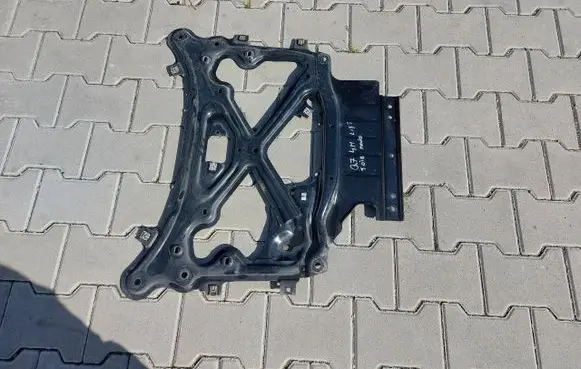 Audi Q7 4M Front strut bar 4m2399345f-jlk01