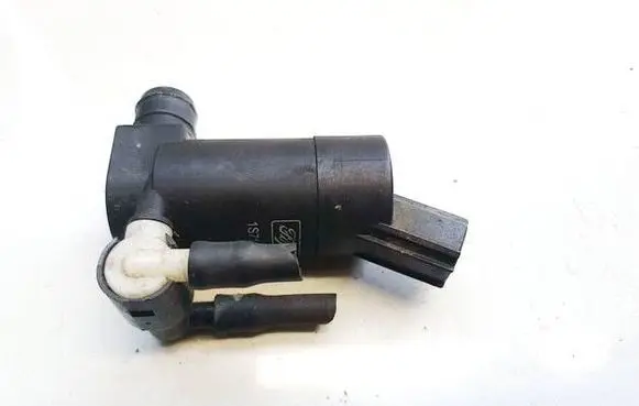 Ford Focus Windscreen/windshield washer pump 1s7117k624fd