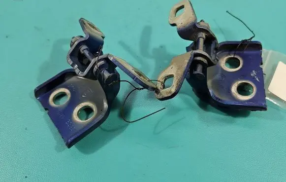 Dacia Sandero III Front door hinge set IMPRK1452372