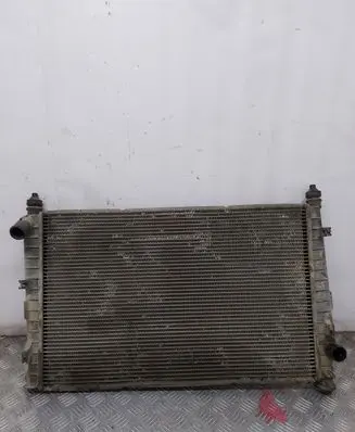 Ford Mondeo MK I Coolant radiator