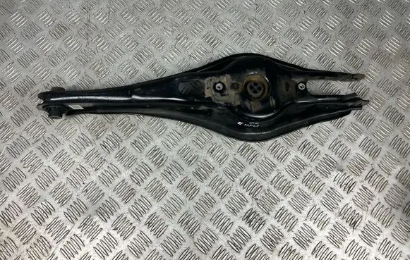 Rear control arm