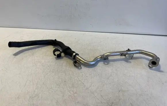 Mercedes-Benz GLB X247 Engine coolant pipe/hose A6542032801