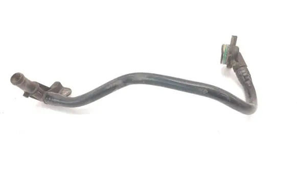 Iveco Daily 35 - 40.10 Engine coolant pipe/hose