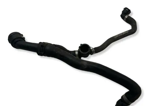 Opel Insignia A Engine coolant pipe/hose A2135011703