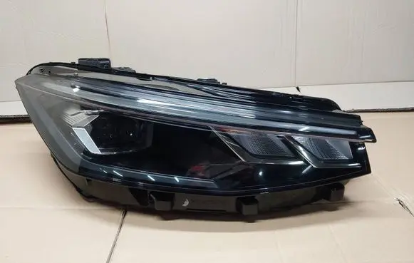 Volkswagen PASSAT B9 LED Daytime headlight 3J1941006