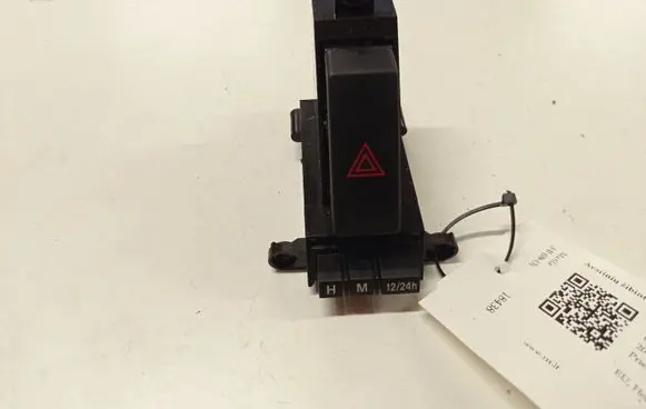 Mazda 3 II Hazard light switch BBP3664H0 10004071