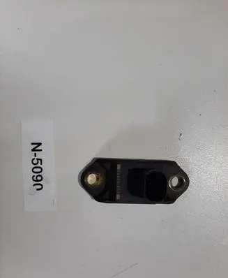 Mercedes-Benz S W220 Airbag deployment crash/impact sensor