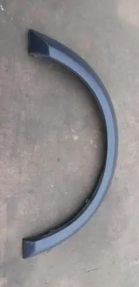 Land Rover Discovery 3 - LR3 Fender trim (molding) DFJ000032