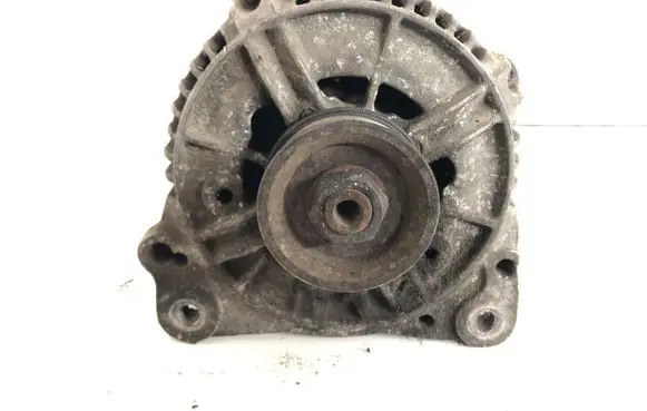 Audi A4 S4 B5 8D Generator/alternator 028903028F