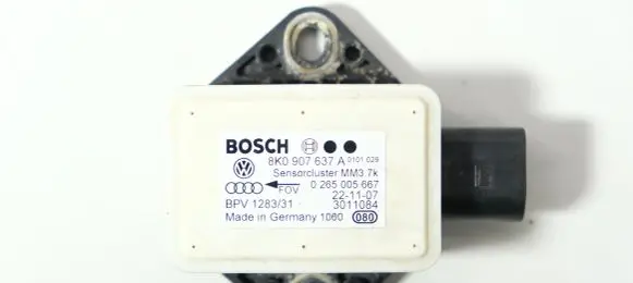 Audi A4 S4 B8 8K ESP acceleration yaw rate sensor 8K0907637A
