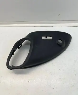 Porsche Cayenne (92A) Front door wing mirror part A2731418RTV