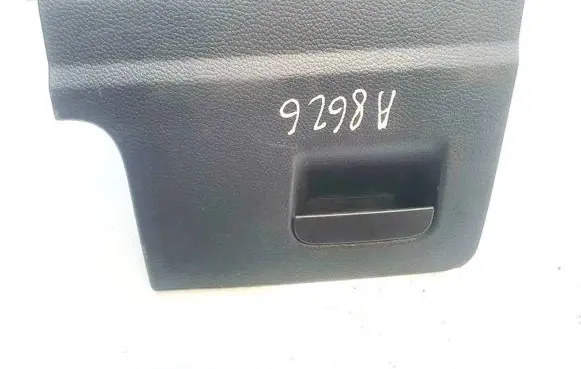 Volkswagen Golf V Glove box 1k1857923j
