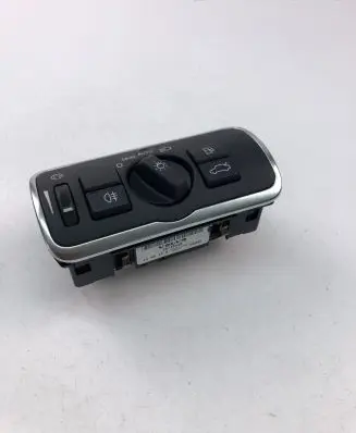 Volvo XC70 Light switch 30739448