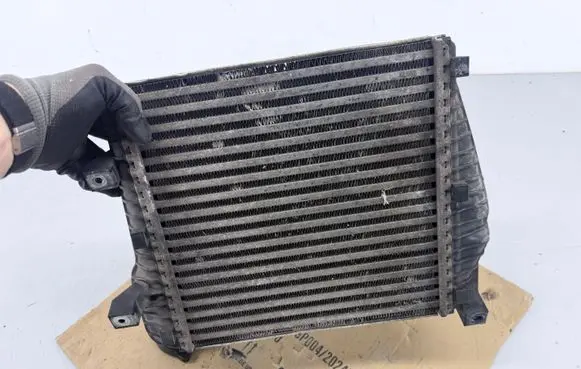 Audi Q7 4L Intercooler radiator 7L6145803D S5027001