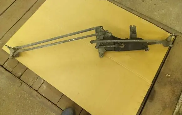 Citroen C8 Front wiper linkage 