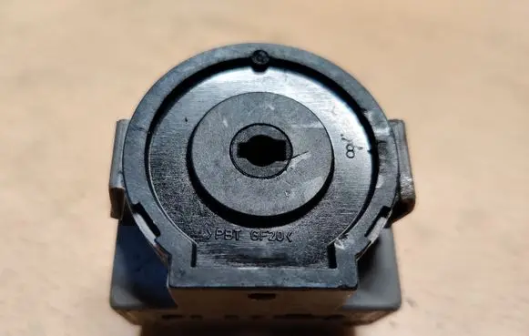 Ford Focus Ignition lock contact AA6T11572AA