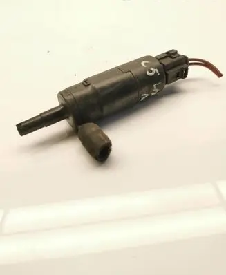 Audi A6 S6 C5 4B Windscreen/windshield washer pump