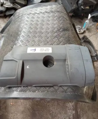 Volvo XC60 Engine cover (trim) 30757827 DP5UA