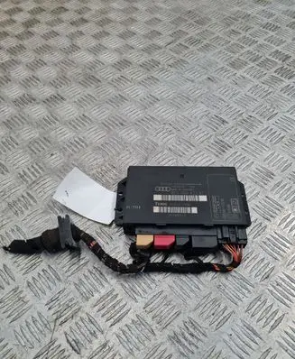 Audi A4 S4 B6 8E 8H Comfort/convenience module 8E0959433AT