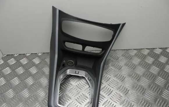 Ford B-MAX Radio/GPS head unit trim AV11R045H20ADW T1140