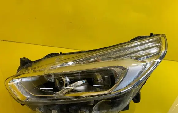 Ford S-MAX Headlight/headlamp EM2B-13W030-EH