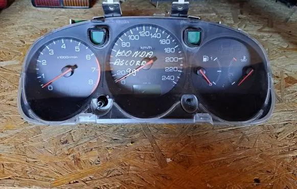 Honda Accord Speedometer (instrument cluster) HR0251009 S1A 78100
