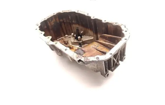 Volkswagen Golf V Oil sump 03C103603J