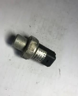Air conditioning (A/C) pressure sensor