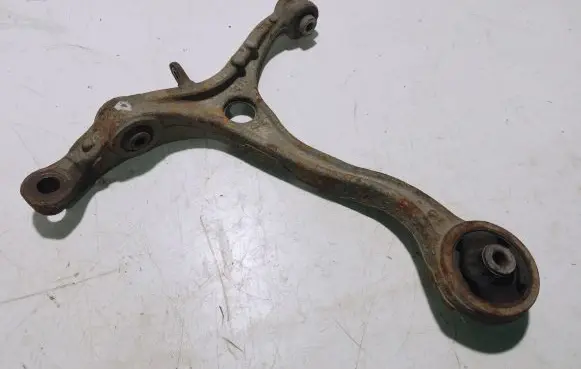 Honda Accord Front lower control arm/wishbone