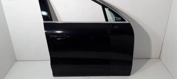 Porsche Macan (95B) Front door