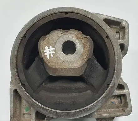 Mercedes-Benz A W169 Engine mount vacuum valve A1692400618