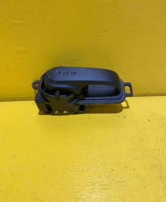 Front door interior handle