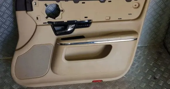 Jaguar XJ X351 Front door card panel trim AW93-F23712-C