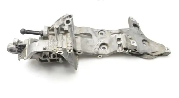 Audi A4 S4 B9 Generator/alternator bracket 04L903143D